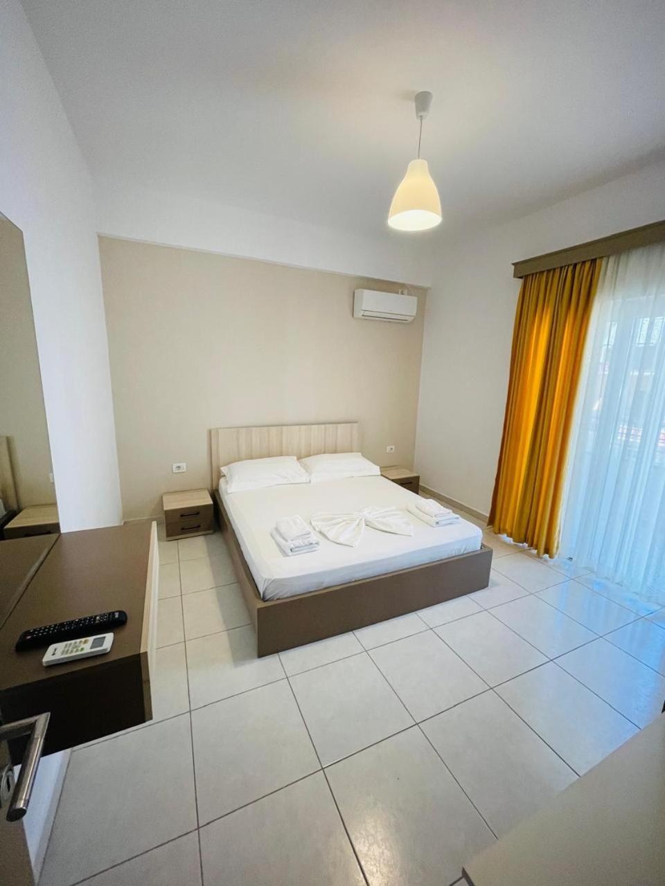 Eliona Apartments Sarande Luaran gambar