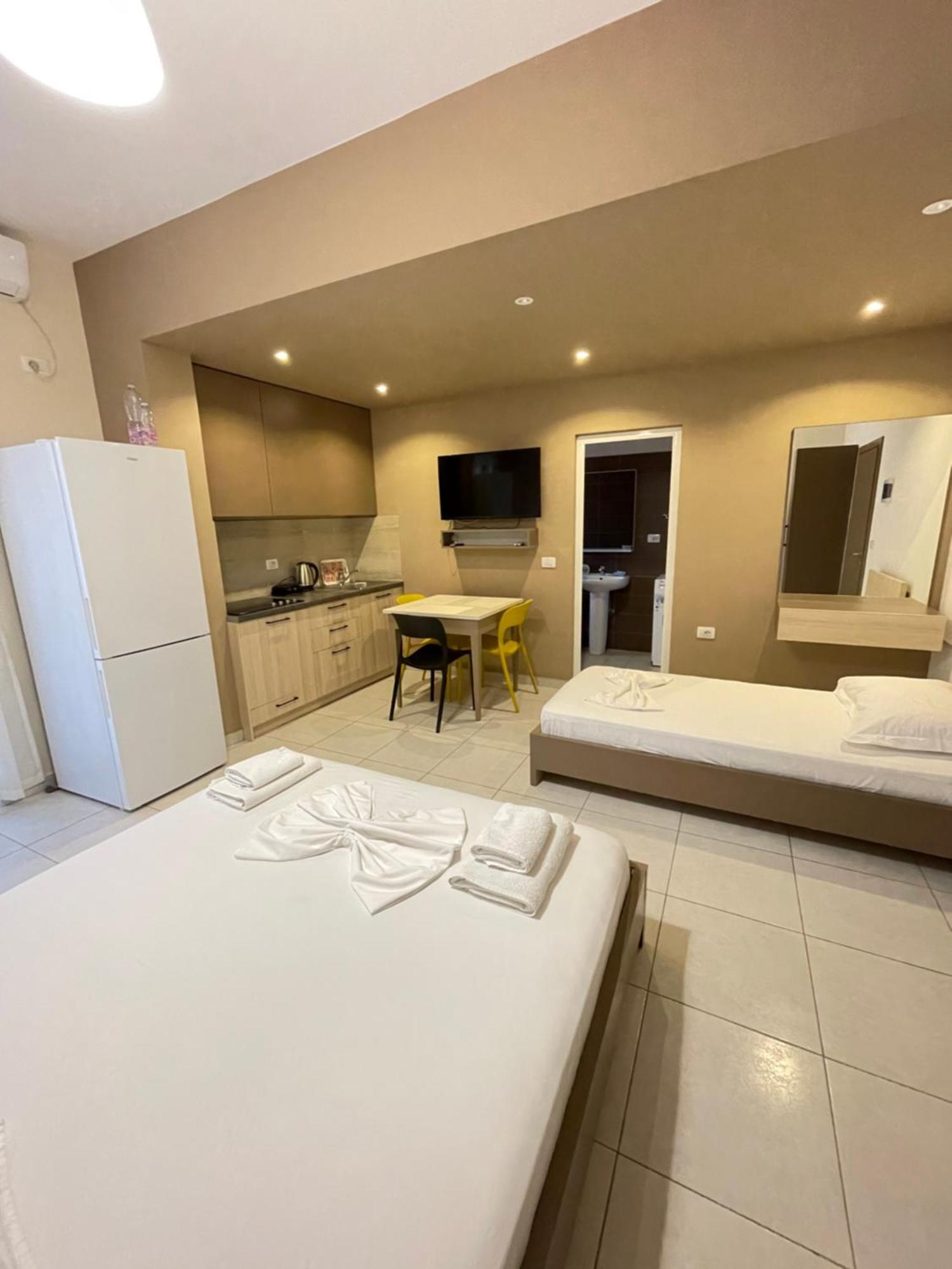 Eliona Apartments Sarande Luaran gambar